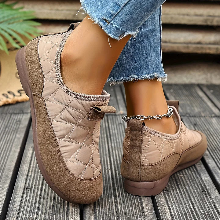 Darelina – Bequeme Rutschfeste Winterstiefel