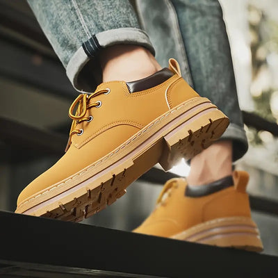 TRAVOR – Klassische Schnürschuhe Mit Runder Zehen