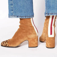 Lena | Damen Ankle Boots Velours Blockabsatz Leopardenmuster Kappe Reißverschluss in Braun