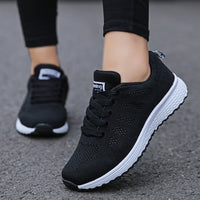 Colbie | Damen weiß Sportschuhe | Bequem in Schwarz