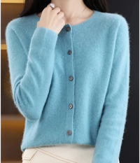 Imke | Damen Elegant Strickjacke | Leichte in Hellblau