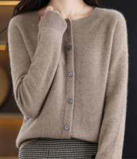 Imke | Damen Elegant Strickjacke | Leichte in Braun