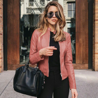 Yasmin | Damen Elegante Jacke | Kurze Mantel in Hellrosa