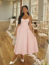 Damen elegantes Taillenformendes Sommerkleid | Midi in Rosa