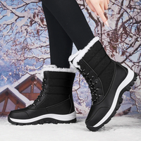 Sasha | Damen Gefüttert Schneestiefel | Schwarz in Schwarz