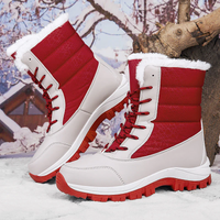Sasha | Damen Gefüttert Schneestiefel | Schwarz in Rot