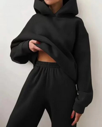 Jenell | Damen Jogginganzug | Zweiteiler Set in Schwarz