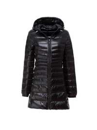 Phoebe| Leichte Daunenjacke Damen | Steppjacke Lang in Schwarz