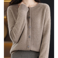 Anika | Damen Leichte Strickjacke | Kurz in Braun