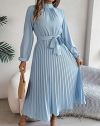 Damen plissiertes Kleid mit langen Ärmeln | Midi in Hellblau