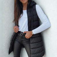 Frieda | Damen Puffer Weste mit Kapuze Ärmellose Lange Steppweste in Schwarz