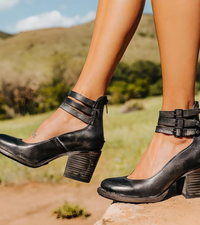 Ulla | Damen Sandalen Absätze | Stöckelschuhe in Schwarz