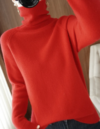 Renata | Damen Rollkragenpullover Schwarz | Warm in Rot