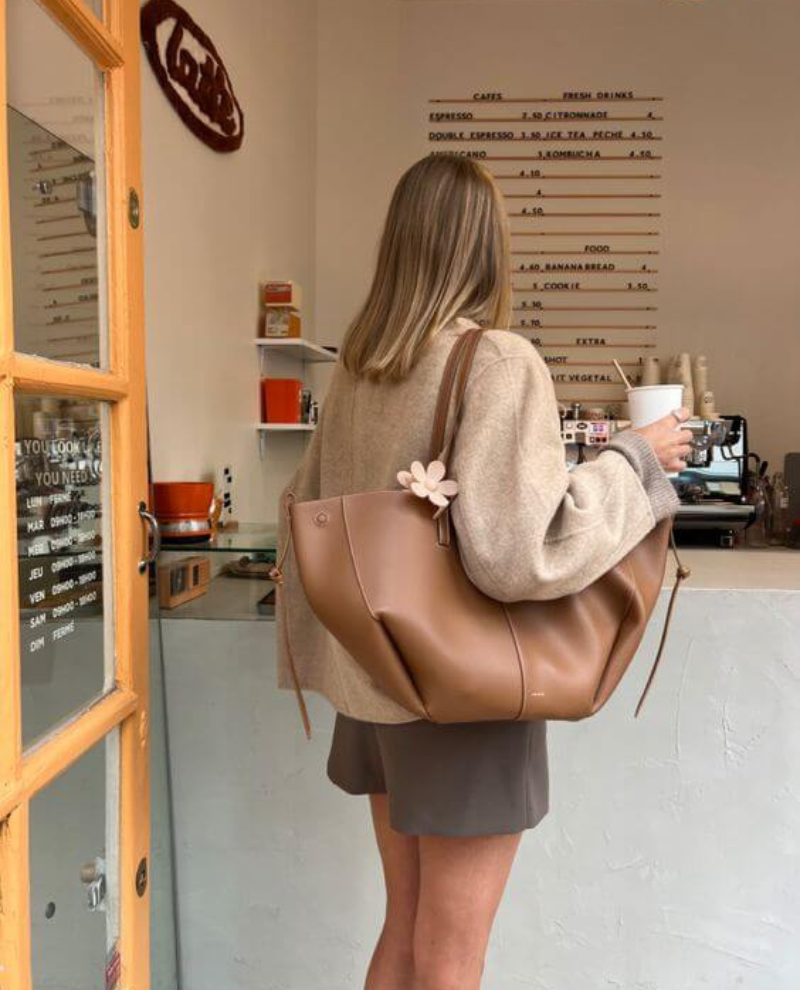Carmen | Damen Schwarz Umhängetasche | Handtasche