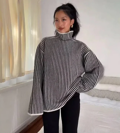 Lona | Damen Schwarze Rollkragenpullover | Gestreifter