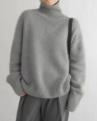 Viola | Damen Strick Rollkragenpullover | Winter in Gray
