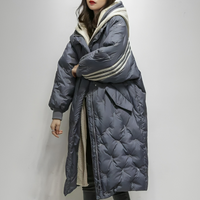 Karoline | Damen Lange Steppjacke | Daunenjacke in Blau