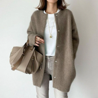 Ingrid | Damen Winter Strickjacke | Lang in Hellbraun