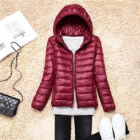 Elin | Damen Winter Steppjacke | Kurze Mantel in Weinrot