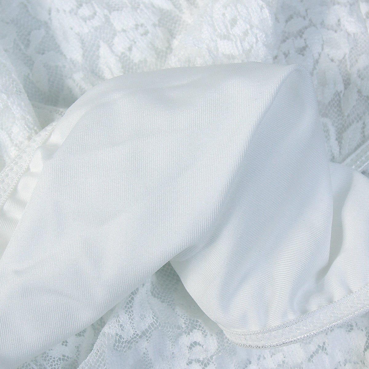 Eleganter V-Ausschnitt Bodysuit mit modernem Design