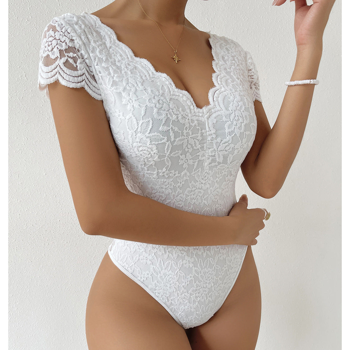 Eleganter V-Ausschnitt Bodysuit mit modernem Design