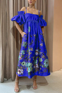 Arielle | Elegantes Kleid mit einzigartigen Ärmeln & praktischen Taschen in Blau