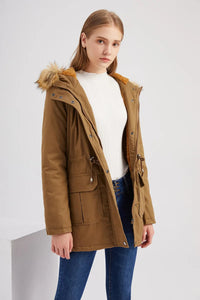 Winterparka mit Kunstfellkapuze für Damen - Fiene in Braun