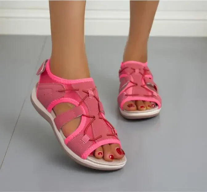 Daphne | Modische, verstellbare Sommersandalen mit Fußgewölbestütze