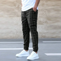 Reginald | Kordelzug Slim-Fit Chinohose in Schwarz