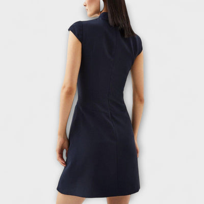 Elowen - Militärisch inspiriertes Patchwork-Minikleid mit hohem Kragen