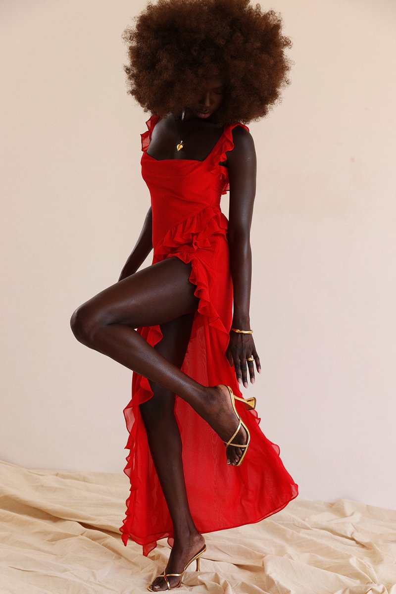 RüschenEleganz™ Anmutige Kräuselbewegung