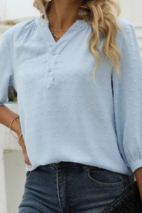 Pamela | Damen Elegant Oberteile | Weiß Top in Hellblau