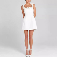 Elegantes geblümtes Damenkleid | Mini in Weiß
