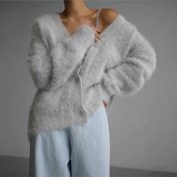 Strickjacke Damen Weich V-Ausschnitt | Elegant Locker in Hellgrau