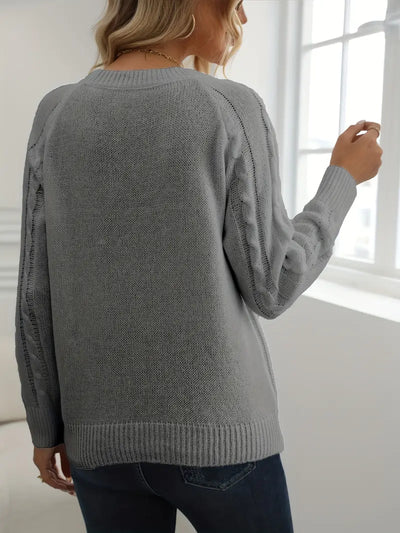 SOLIDER KABELSTRICKPULLOVER FÜR DAMEN | ELEGANTER WARMER STIL