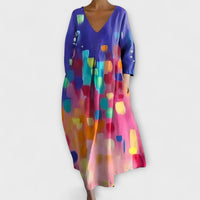 Fiona - Langes, farbenfrohes Kleid mit V-Ausschnitt in Mehrfarbig3
