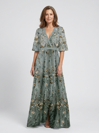 Evadne | Floral V-Ausschnitt Kurzarm Maxikleid in Grün