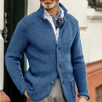 Idris | Herren Lange Strickweste | Trachtenweste in Hellblau