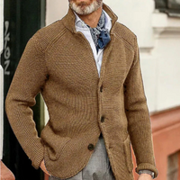 Idris | Herren Lange Strickweste | Trachtenweste in Khaki