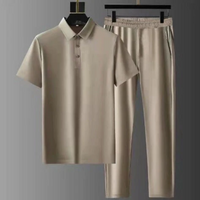 Falko | Herren Sommer Outfit | Trainingsanzug in Khaki