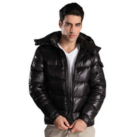 Maverick | Daunenjacke Herren | Steppjacke mit Kapuze in Schwarz Matt