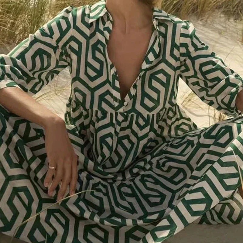 Adeline - Langärmeliges Kleid mit geometrischem Muster