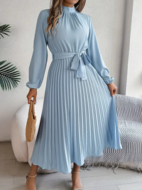 Stacey | Plissee Kleid Hochzeitsgast | Midi in Hellblau
