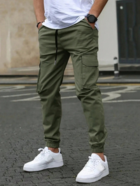 David | Entspannter Cargo-Jogger in Militärgrün