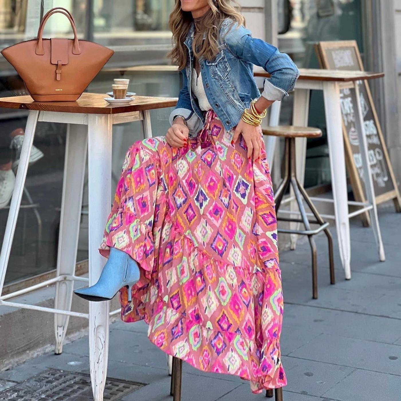 Langer Damenrock mit mehrfarbigem Paisleymuster und Bohème-Schnitt - Clémence