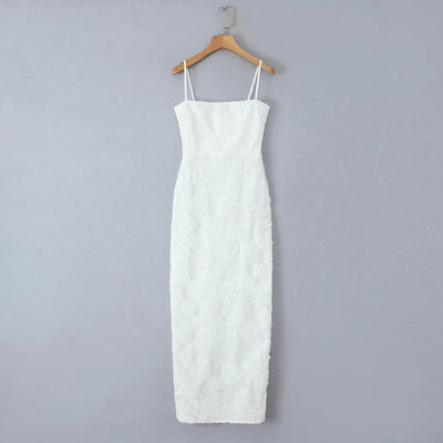 Langes Kleid aus geblümter Spitze mit eleganten Spaghetti-Trägern - Elena