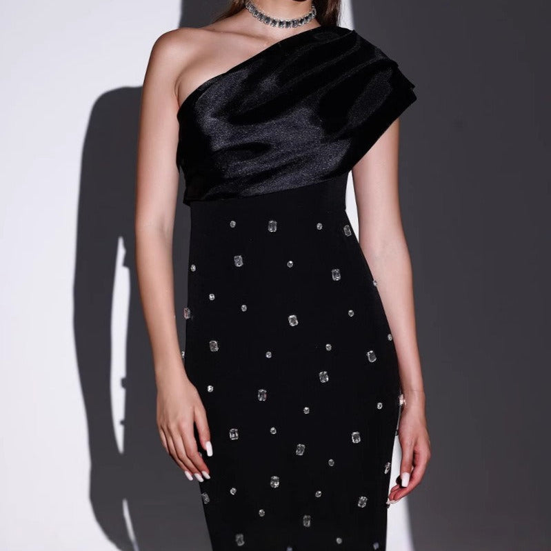 Damen langes Kleid mit Strasssteinen asymmetrischer Ausschnitt eleganter Stil - Vianey