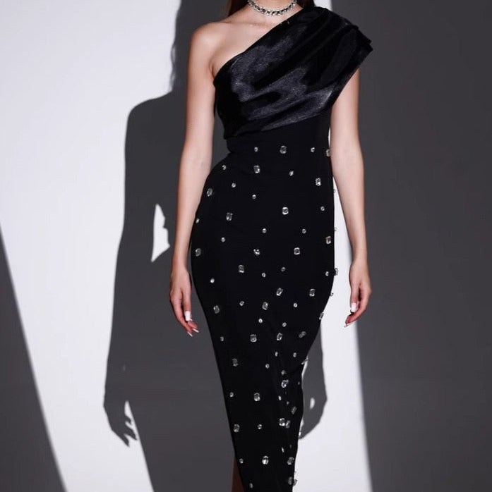 Damen langes Kleid mit Strasssteinen asymmetrischer Ausschnitt eleganter Stil - Vianey