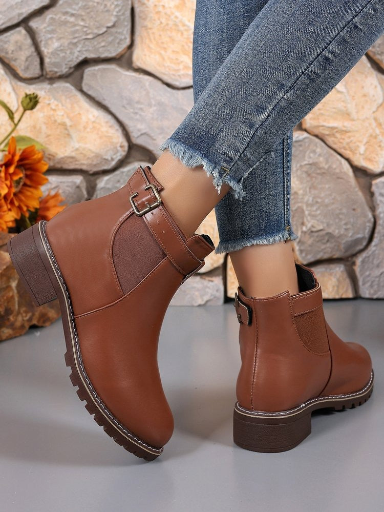 Damenstiefelette aus Synthetikleder mit dekorativer Schnalle - Nadia