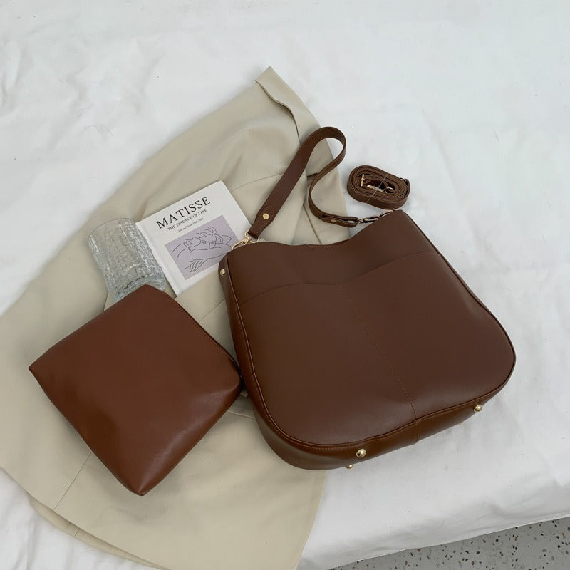 Umhängetasche aus Kunstleder im minimalistischen Stil für Frauen - Teresa